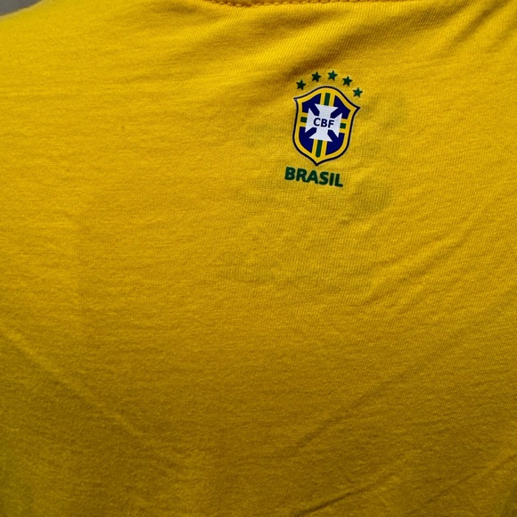 Nike, size medium Brazil Canariho T-shirt. Worn once - Picture 4 of 6